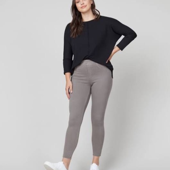 SPANX Denim - SPANX DISTRESSED SKINNY JEANS VINTAGE GREY Medium